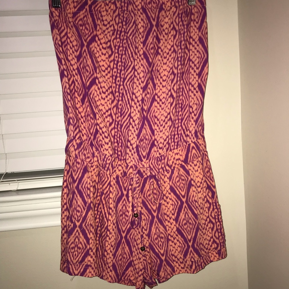 romper - Picture 2 of 2